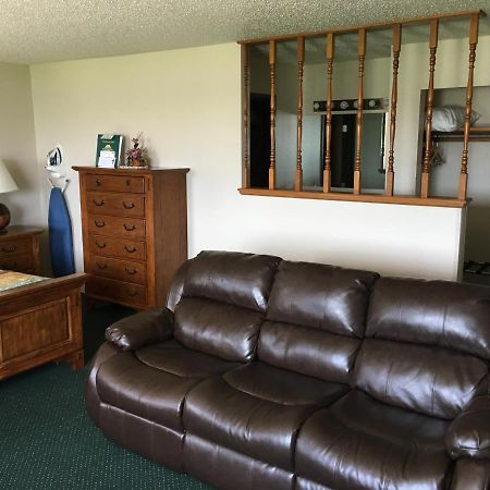 Cassville Four Seasons Inn & Suites ภายนอก รูปภาพ
